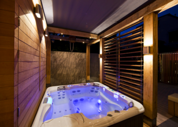 Користь сауни з джакузі та переваги такого відпочинку