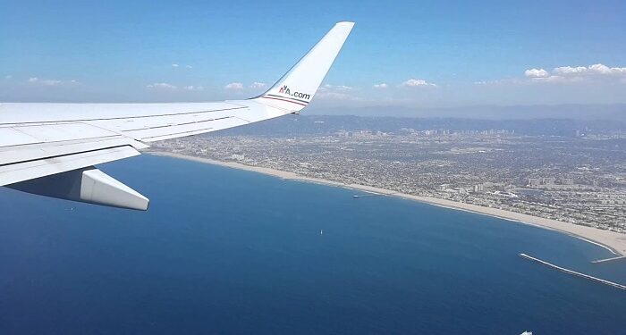Private flight from Los Angeles at the best price for the most comfortable trip