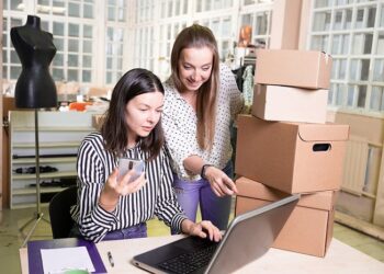 Дропшиппінг: як продавати, не маючи товару на складі