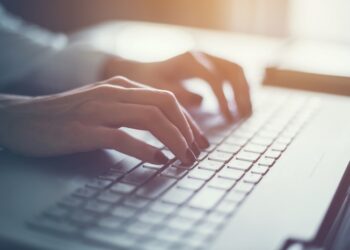 Как защитить свое доменное имя: рекомендации профессионалов