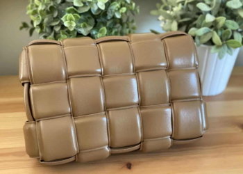 Bags from Bottega Veneta: advantages and types