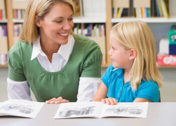 Заняття з репетитором: чим корисні і як знайти хорошого викладача