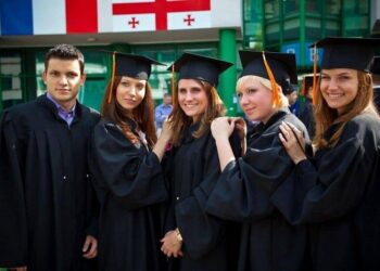 Вища освіта у Польщі для українців: правила та основні переваги