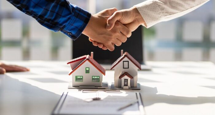 Поради, як купити будинок в Ужгороді: на що звернути увагу перед покупкою