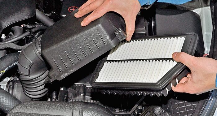 Как самостоятельно заменить воздушный фильтр в машине