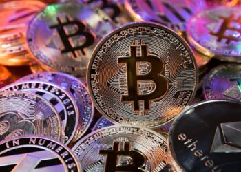 Лучшие криптобиржи, основные преимущества и особенности их работы