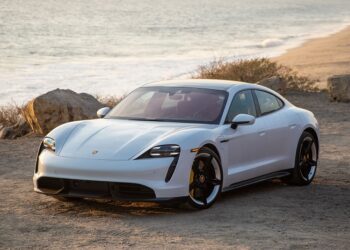 Какие самые элитные электромобили