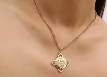 Як обирати золотий кулон: популярні моделі та корисні поради
